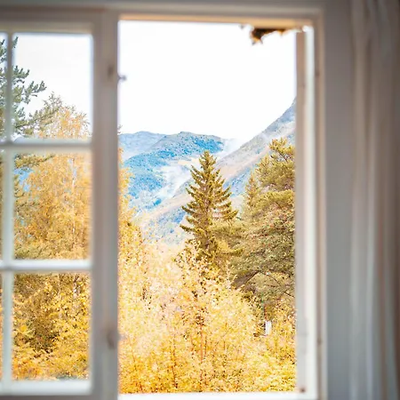 Hotel Roisheim & Skysstasjon