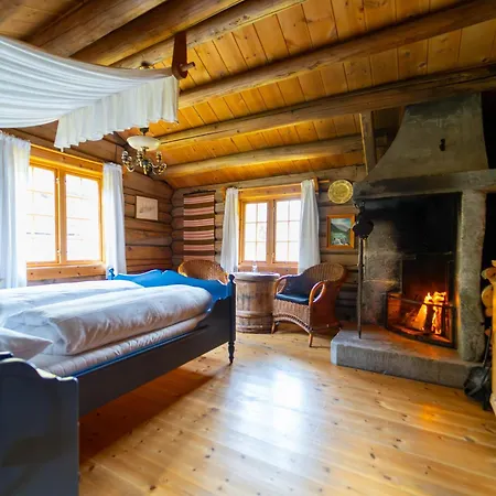 Roisheim & Skysstasjon لوم