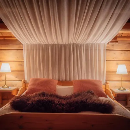 فندق Roisheim & Skysstasjon *