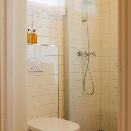 Roisheim & Skysstasjon Hotel *