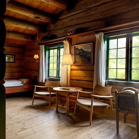 Hotel Roisheim & Skysstasjon