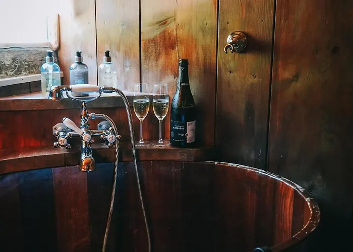 Roisheim & Skysstasjon Lom