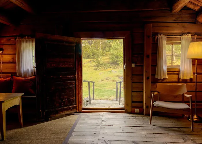 Roisheim & Skysstasjon * Lom