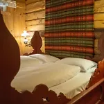 Roisheim & Skysstasjon Hotel Lom