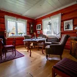 Hotel Roisheim & Skysstasjon Lom